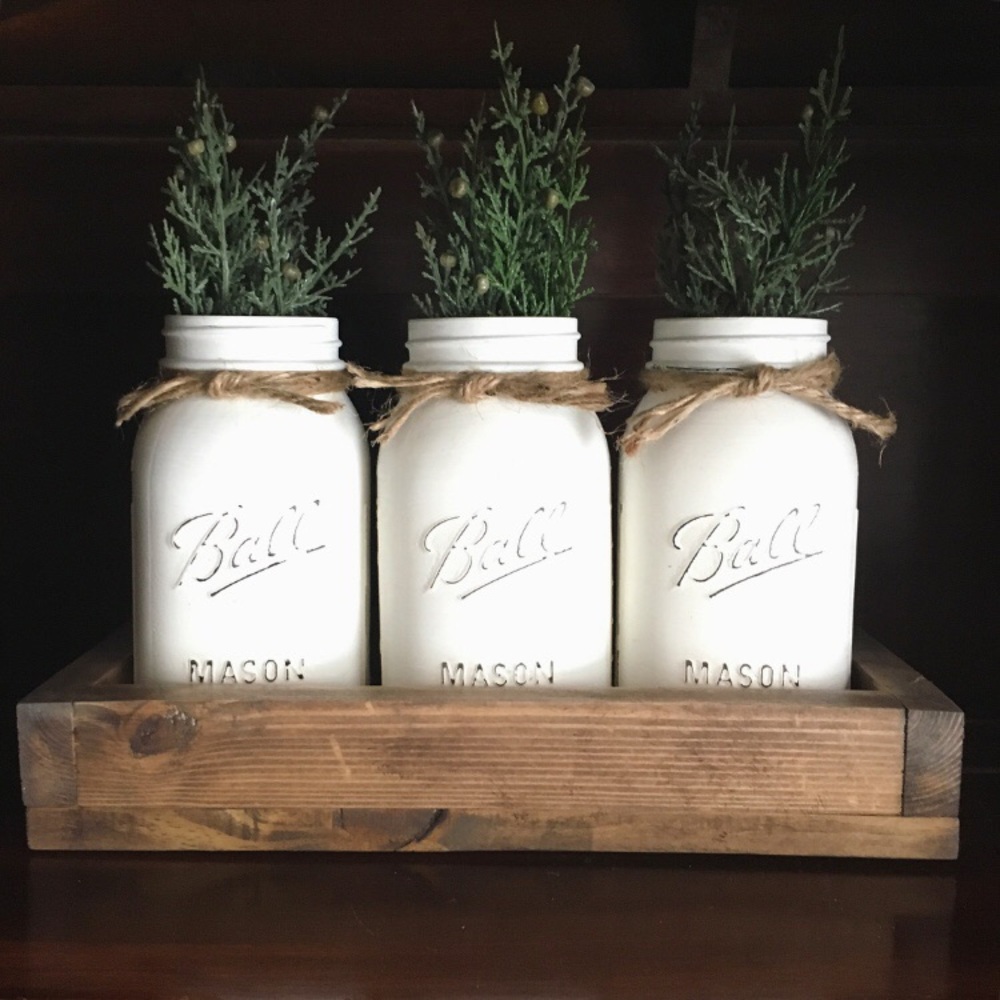 Farmhouse Rustic Mason Jar Decor